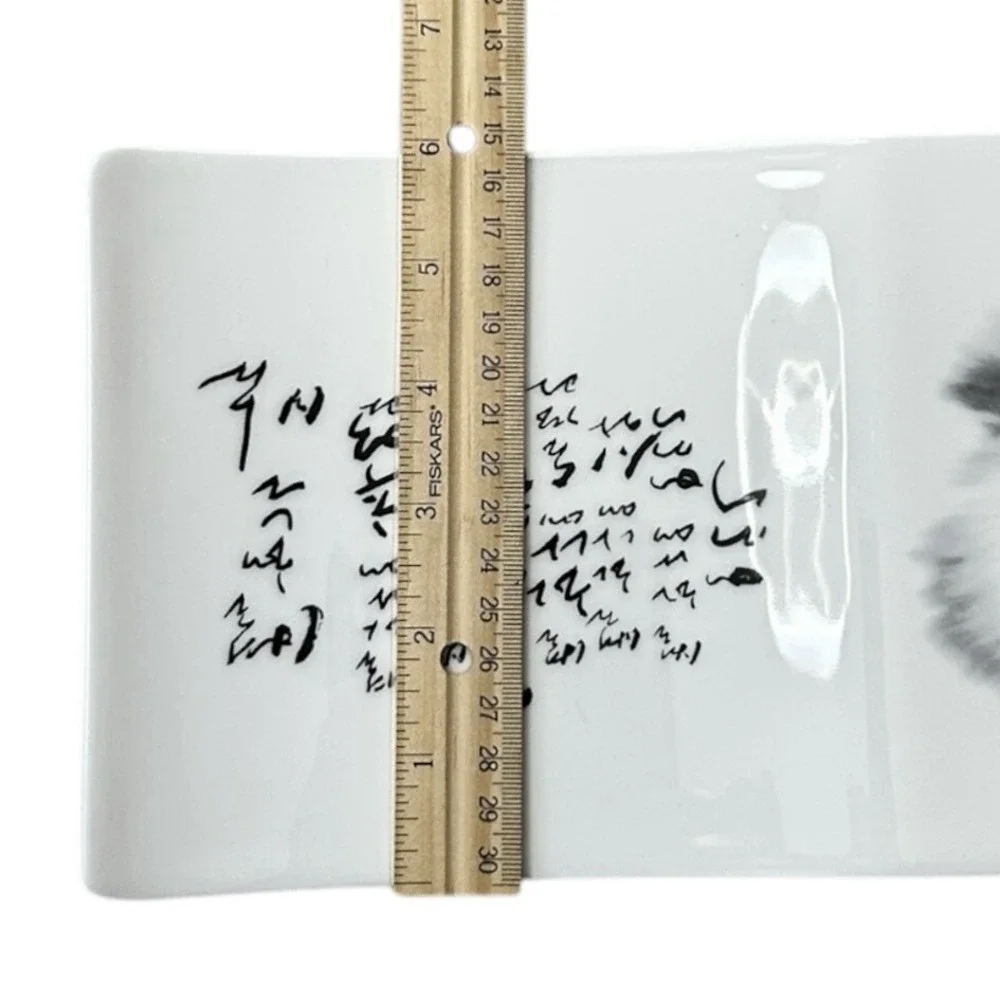 Li Sang Bong x HAENGNAM Korean Porcelain Calligraphy Art Poem Plate Black /White